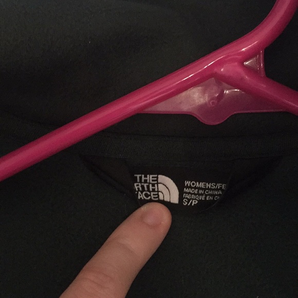 North Face Jacket - Picture 8 of 8